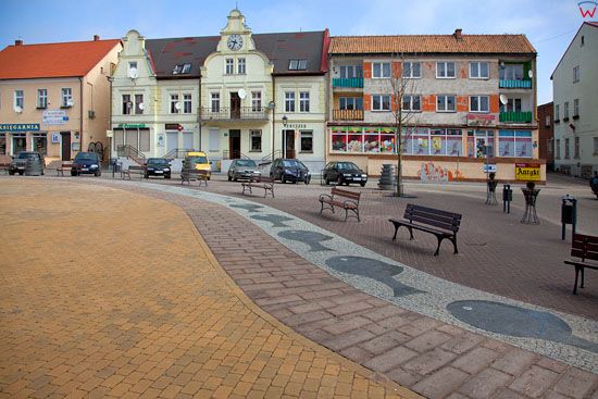 Plac Wolnosci w Mikolajkach.